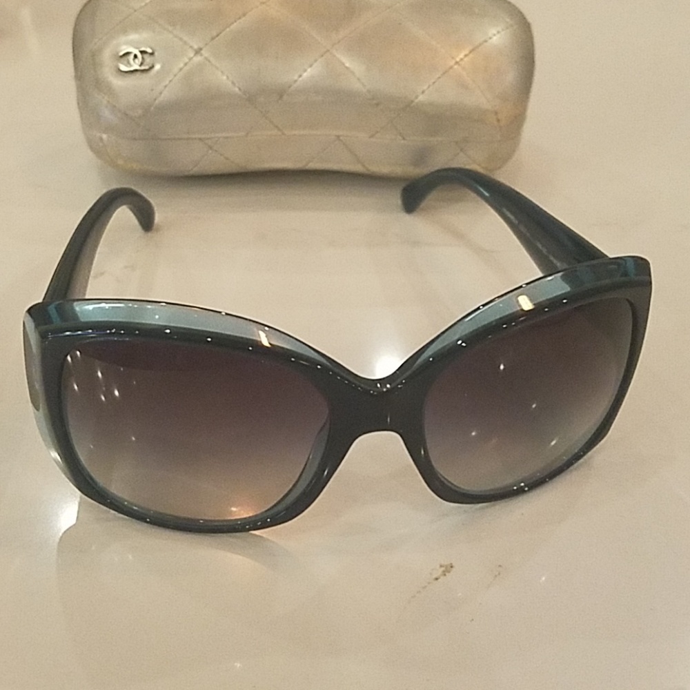 Chanel square green gradient sunglasses
